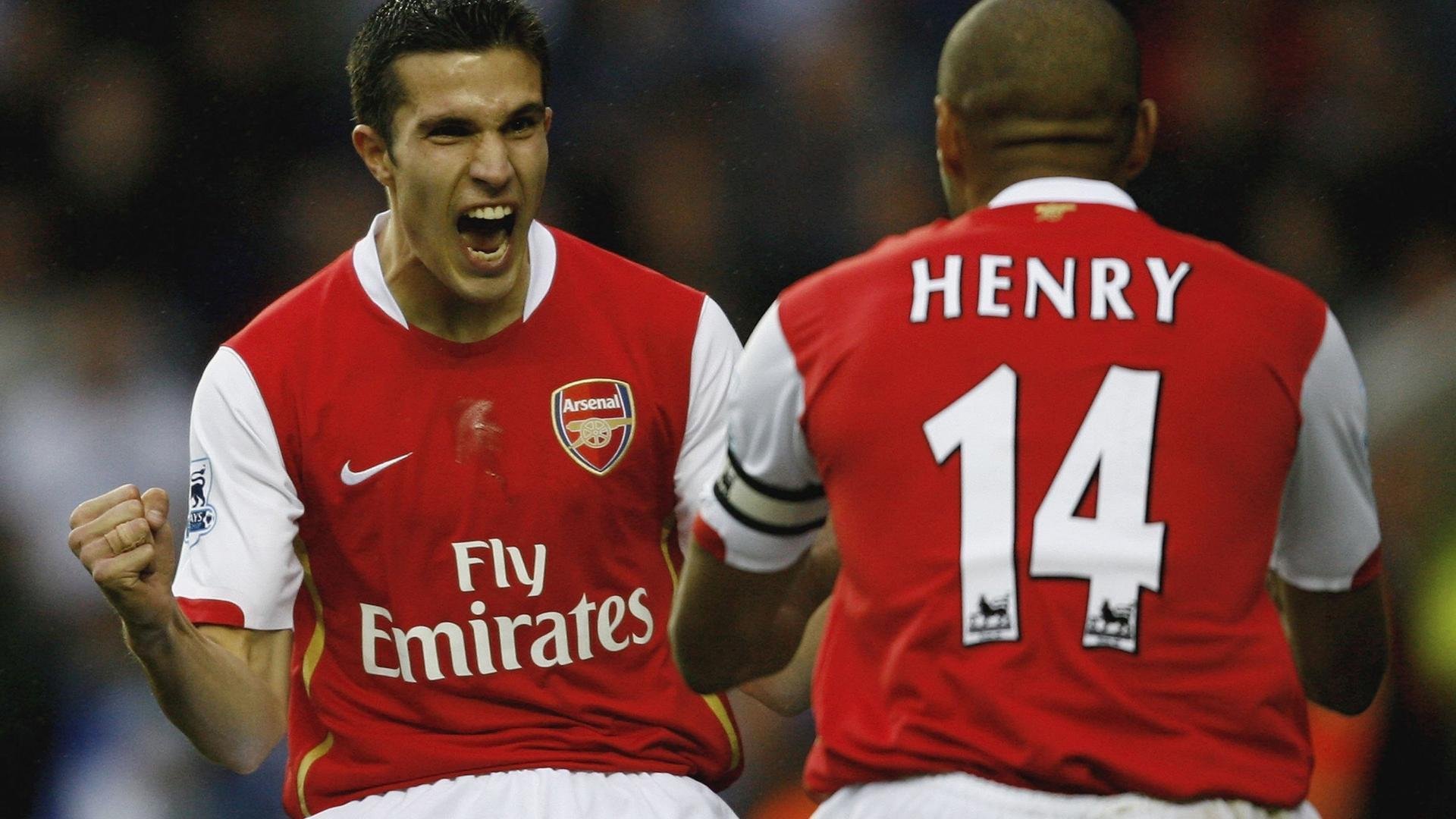 Aster战术创新获好评，战术ak